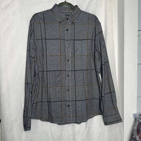 3/$20 💥 Express NWT Men’s Plaid Cotton Casual Button Down Shirt | Size Large - Picture 17 of 17